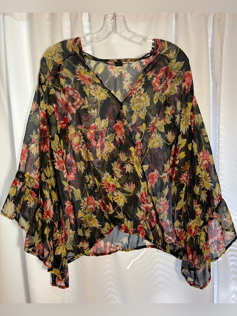 VOLCOM Black Floral  Sheer Wrap Blouse size L